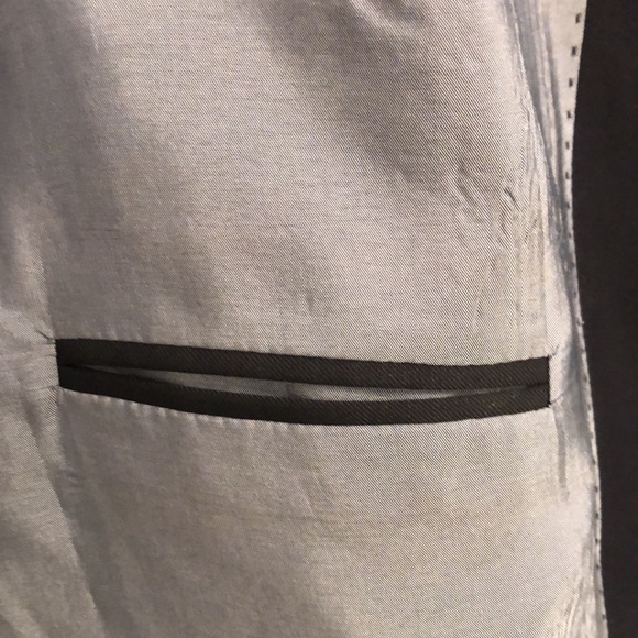 [Hugo Boss] Designer Black Suit Jacket with Lapel Super 100 - Men's Size 42R - Picture 11 of 16